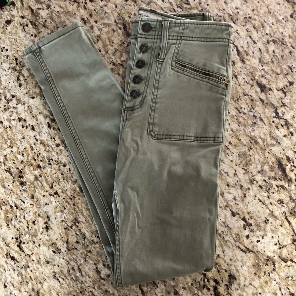 Abercrombie pants